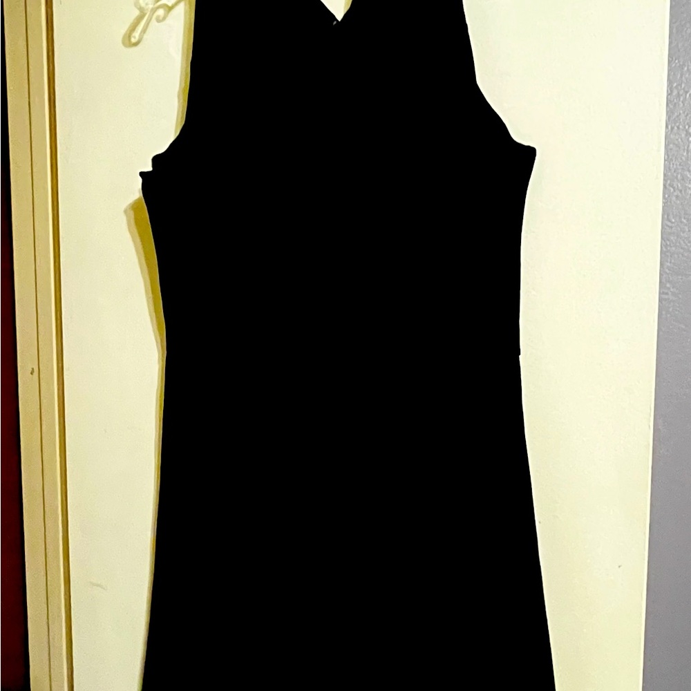 Metaphor Elegant Black Sleeveless Dress
